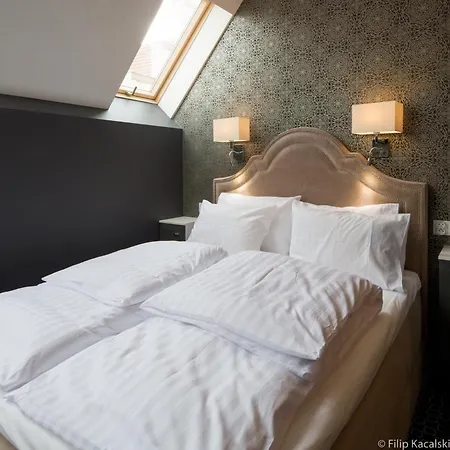 Amber Na Starym Miescie Adults Only Aparthotel 4*