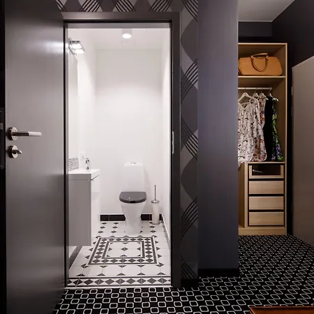 Amber Na Starym Miescie Adults Only