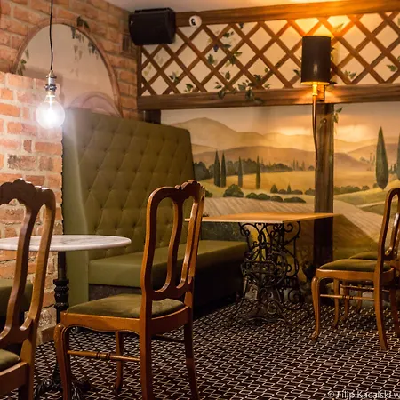 Amber Na Starym Miescie Adults Only Aparthotel 4*