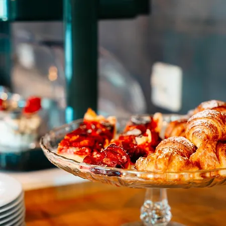 アパートホテル Amber Na Starym Miescie Adults Only