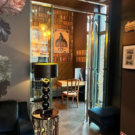 Amber Na Starym Miescie Adults Only Aparthotel 4*