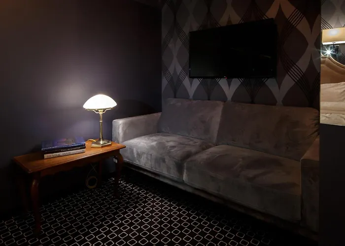 アパートホテル Amber Na Starym Miescie Adults Only 4*