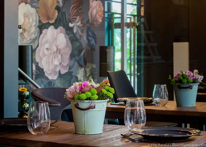 Amber Na Starym Miescie Adults Only アパートホテル 4*