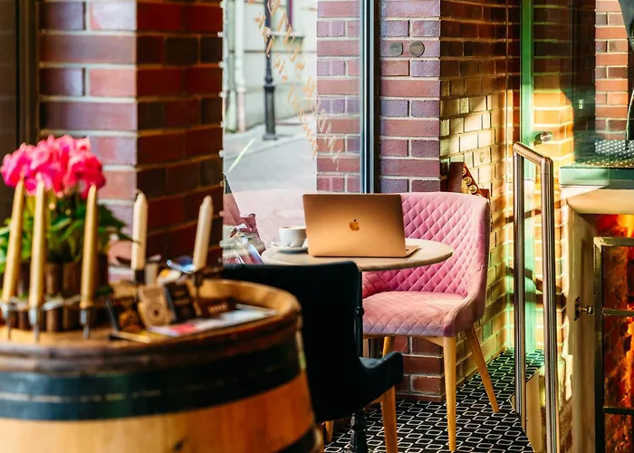 Amber Na Starym Miescie Adults Only