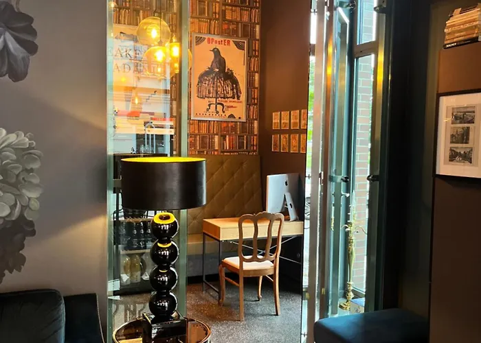 Amber Na Starym Miescie Adults Only 公寓式酒店 4*